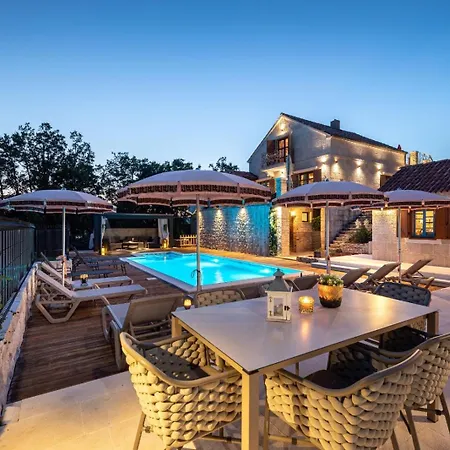 Villa Lady Stone Lovrec Exterior photo