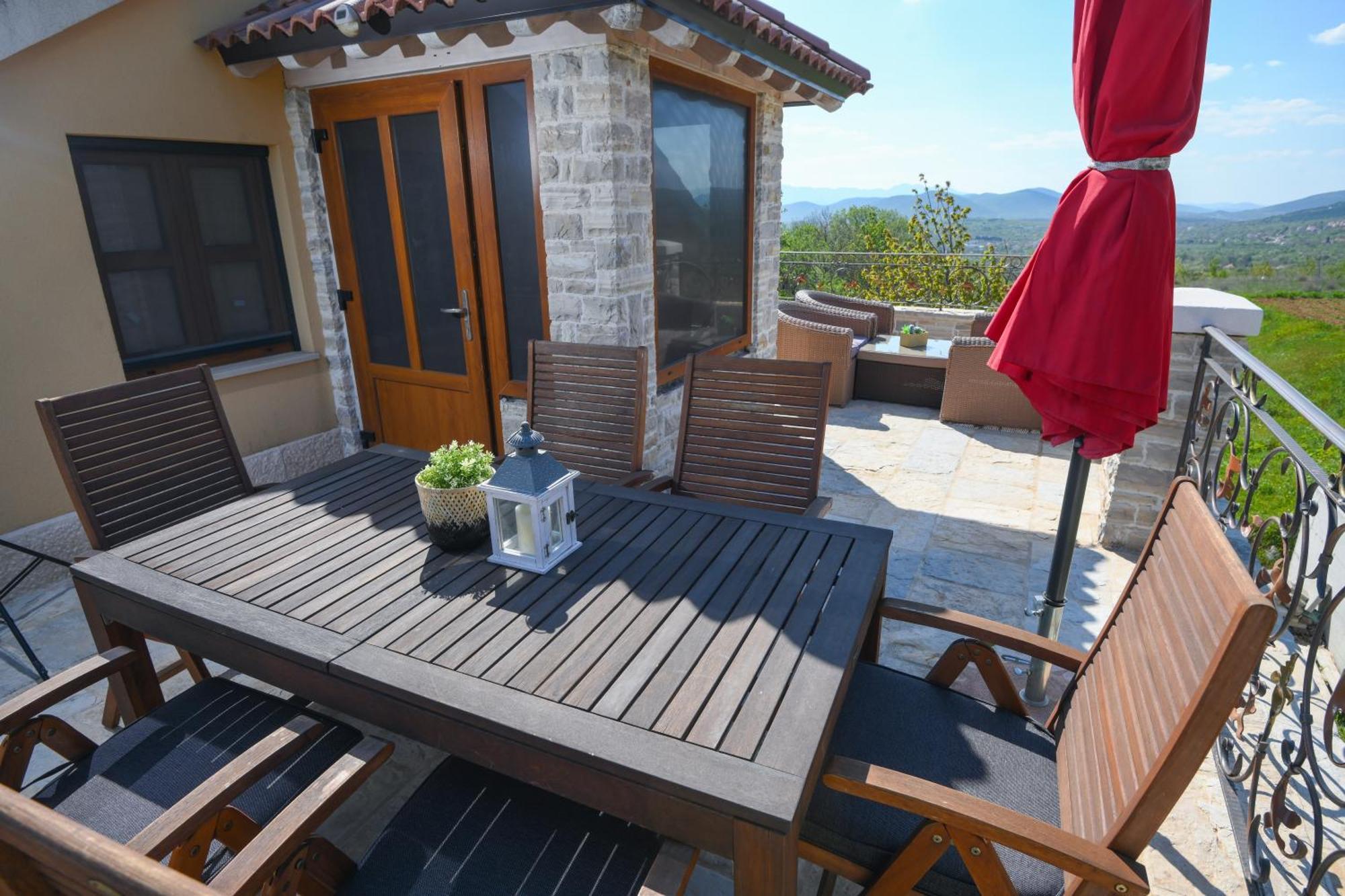Lady Stone Villa