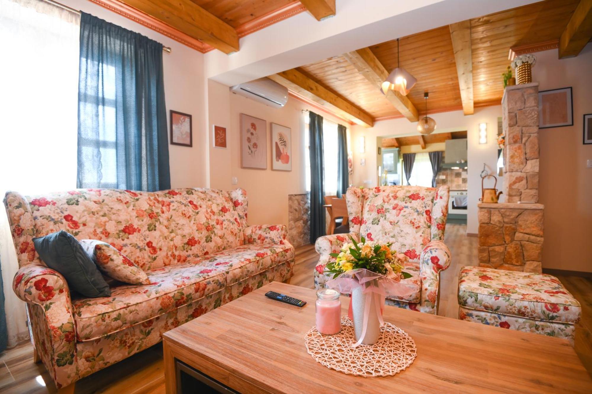 Villa Lady Stone Lovrec